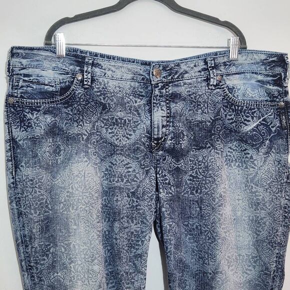 Silver Jeans Distressed Capri Jeans Size 24 Boho Printed Cropped Denim - Picture 2 of 8